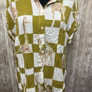 Jane and Delancey Green and White Button Down Shirt with Checkered Pattern‎
